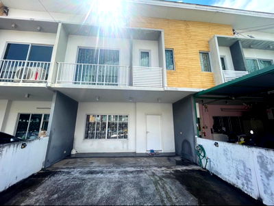 ทาวน์โฮม กรุงเทพมหานคร : ม.เดอะคอนเนค สุขสวัสดิ์26 ทาวน์โฮม 28 ตร.ว. พร้อมอยู่