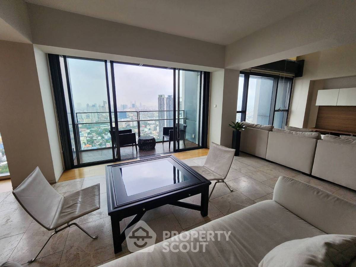 picture 4-BR Condo at The Met Sathorn near BTS Chong Nonsi (ID 2380875) - 5/18