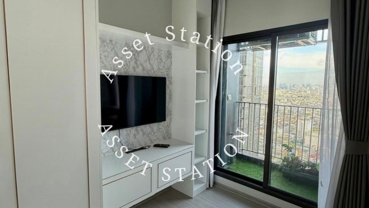 picture For rent: Life Asoke - Rama 9, 1 bedroom, 1 bathroom, near MRT Rama 9 - 3/8