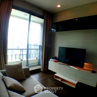 Condos for rent : 2-BR Condo at Q Asoke near MRT Phetchaburi (ID 566052)