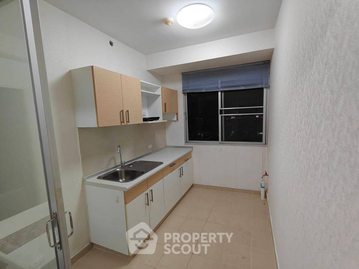 picture 2-BR Condo at Supalai Park Khae Rai - Ngamwongwan near MRT Bang Krasor (ID 2162856) - 2/8