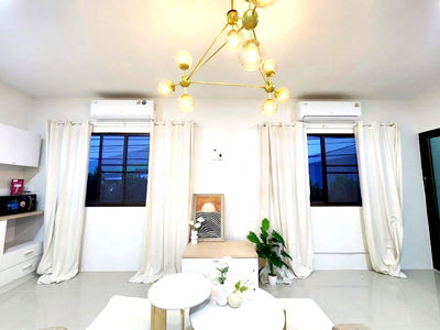 Houses for rent SCB Park : For rent, for rent, single house, Lat Phrao Soi 9, cheap price, interested Line: @951qfbfi