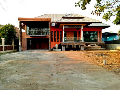 Houses for sale Phatthana Nikhom Lopburi : FOR SALE  HOUSE PROPERTY  2700000 BAHT.