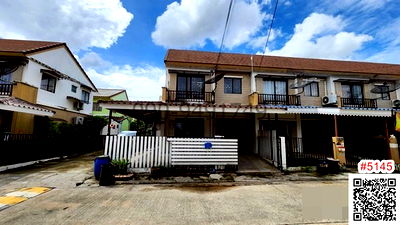 Townhouses for rent Fortune Town : House for rent, Pruksa 58/2, Lat Krabang 54, corner house, fully furnished, ready to move in