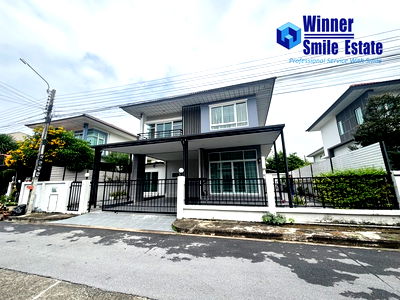 Houses for rent : Single house for rent, Perfect Place Sukhumvit 77-Suvarnabhumi Phase 4, location next to Robinson, beautiful house, fully furnished.