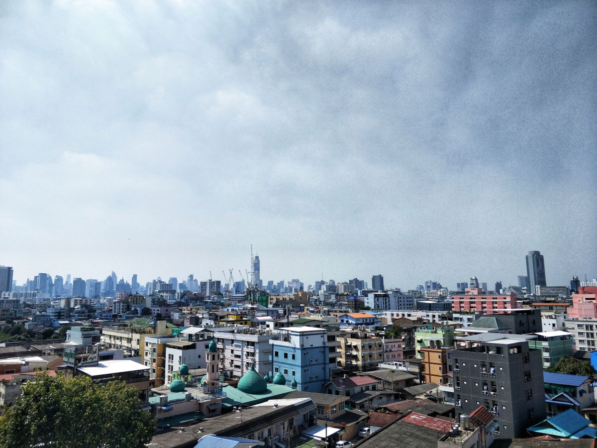 รูป [ขายพร้อมผู้เช่า] คอนโดห้องมุม วิวดี มีที่จอดรถ ติดห้าง เดินไป MRT ศูนย์วัฒนธรรมได้ - รูปที่ 12/13