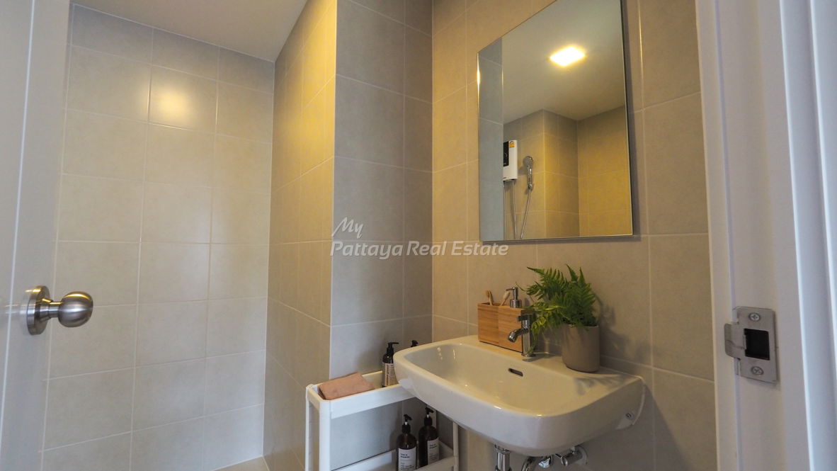 picture 🛏️ Studio - 🏙️ Garden Views - 🇹🇭 THAI name - 🏢 Vay Pothisan Condominium Pattaya - Ref: VAY02 - 12/17