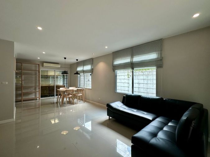 ขายทาวน์โฮม 3 ห้องนอน 440 ตร.ม. 36.1 ตร.ว. ทาวน์ อเวนิว ไทม์ ท่าข้าม 16