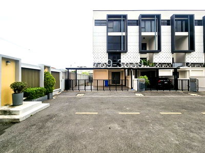 ทาวน์โฮม กรุงเทพมหานคร : ขาย ทาวน์เฮ้าส์ / ทาวน์โฮม ซอยรามอินทรา62 โครงการ The Harmony @ 62Ramintra