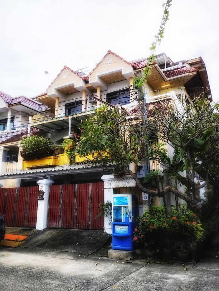 รูป 🏢 Home Office 4 ชั้น ทำเลศรีนครินทร์ – ใกล้ BTS สวนหลวง ร.9 | พร้อมอยู่ ✨ - รูปที่ 1/9