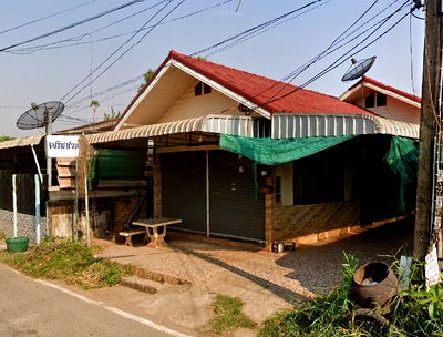 Houses for rent Udon Thani city pillar shrine : House for rent, single house, next to the road, in Udon Thani city