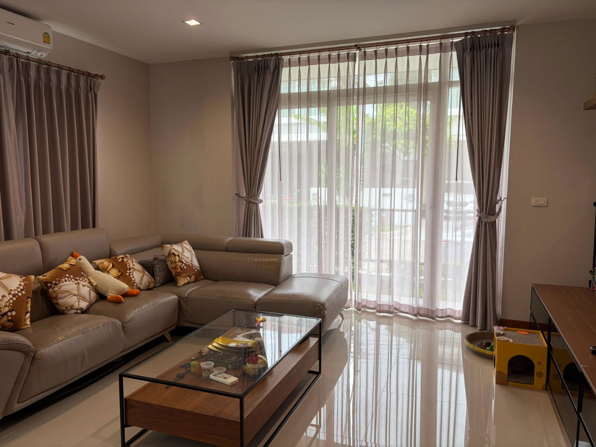 picture 2 Floors Detached House Casa Legend (Kaset-Nawamin), Soi Ram Inthra 14, Bangkok – Prime Location, Move-in Ready, Near Pink Line BTS - 4/30