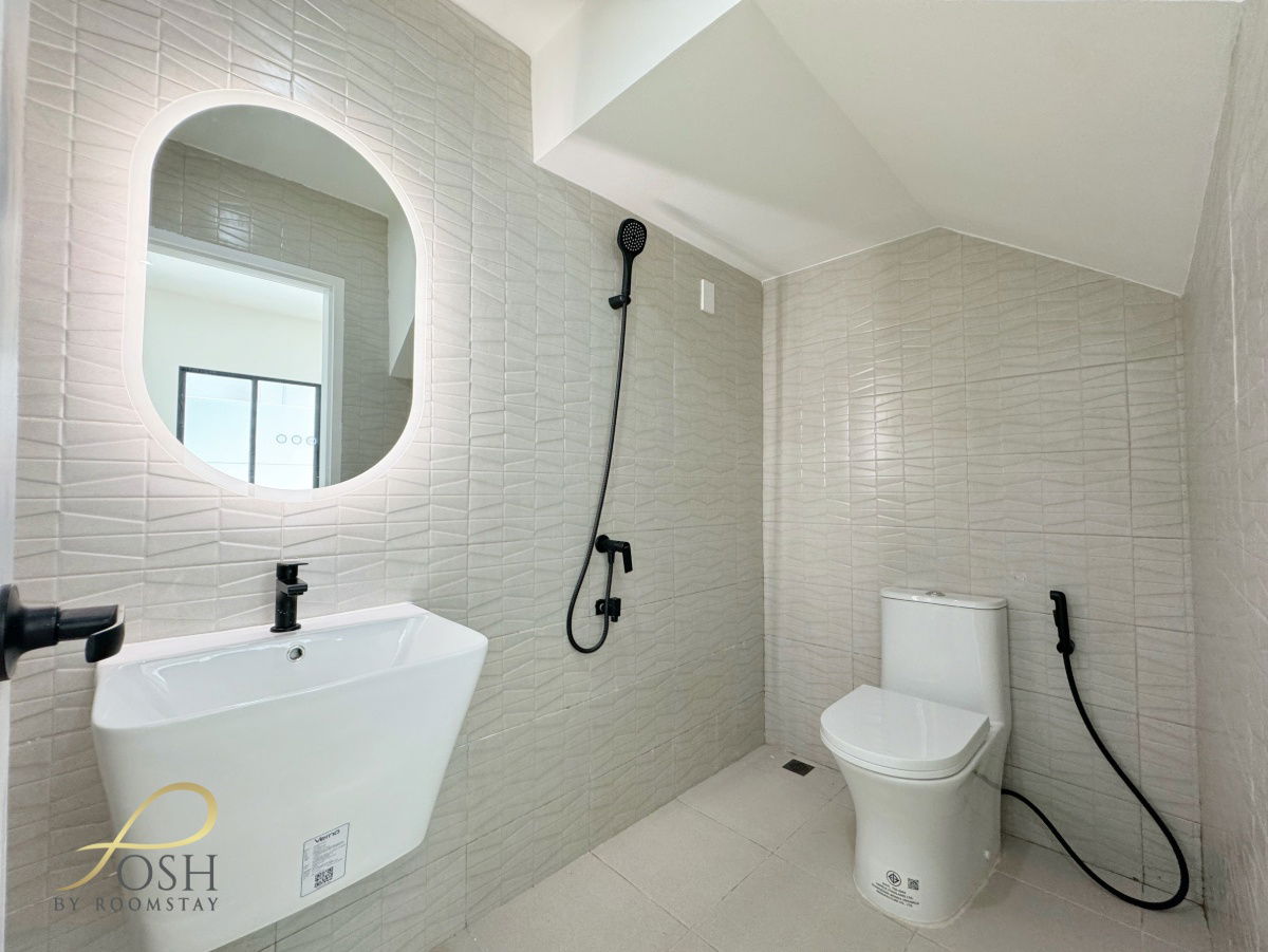 picture Dusitburi Village Located in the Rassada – Samkong area, behind PKRU A high-quality fully renovated semi-detached two-storey house in modern style - 21/43