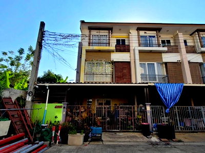 Townhouses for sale The Thai Bar Under The Royal Patronage : FOR SALE  TOWNHOUSE PROPERTY  3740000 BAHT.