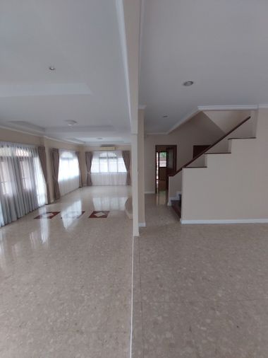 3-bed house for rent, 300 sqm, 118 sq wah, Supalai Suvarnabhumi