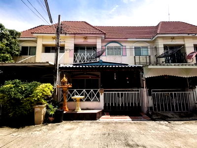 Townhouses for sale Nong Khaem : FOR SALE  TOWNHOUSE PROPERTY  1530000 BAHT.
