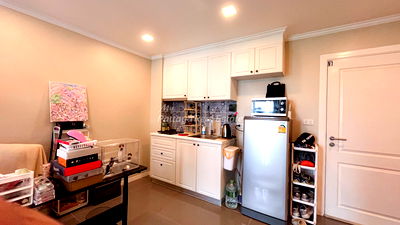 Condos for sale Tesco Lotus South Pattaya : 🛏️ 1 Bed - 🛁 1 Bath - 🏙️ City Views - 🇹🇭 THAI name - 🏢 The Orient Resort &amp; Spa Jomtien - Ref: ORS30