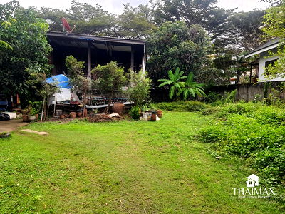 Land for sale 700 Year Sports Arena Chiang Mai : Land 200 sq.wa for sale on Muen Dam Prakot Road, central Chiang Mai, near Rajabhat University and Thanin Market.