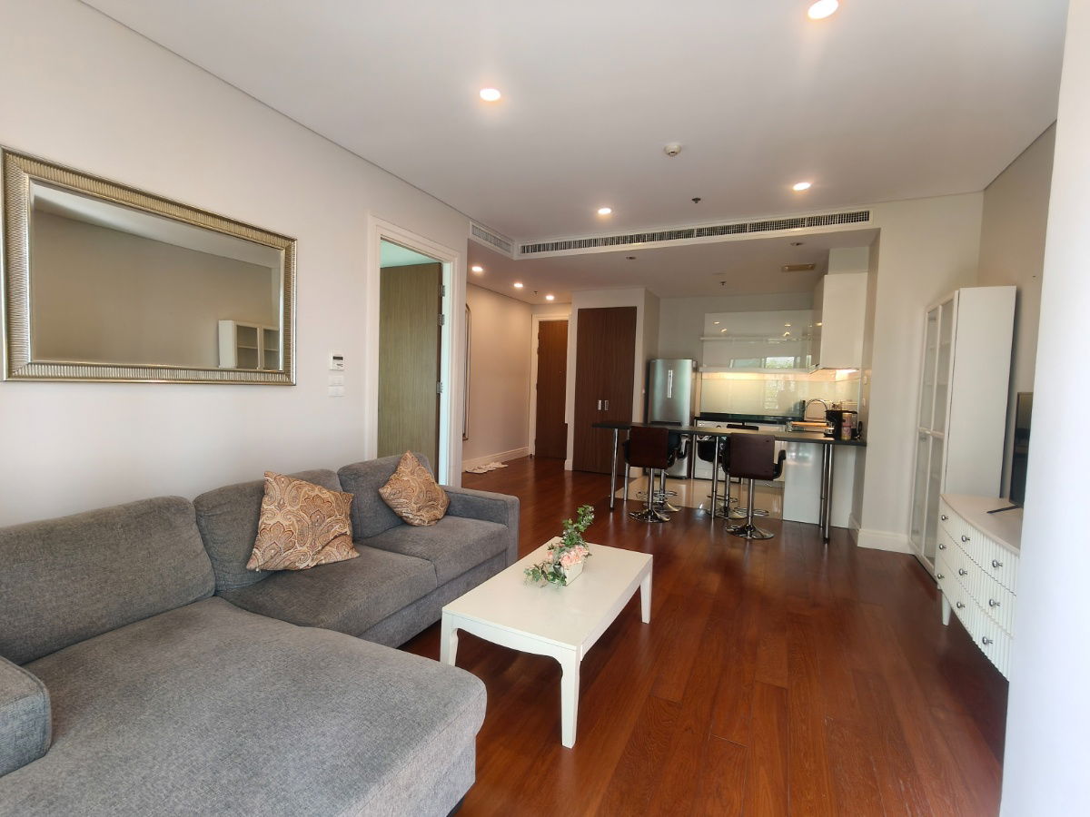 รูป 🏡✨ สัมผัสชีวิตหรูหราใจกลางสุขุมวิท 24! ให้เช่า Bright Sukhumvit 24 - 1 ห้องนอน พร้อมอยู่! ✨🏡 - รูปที่ 8/19