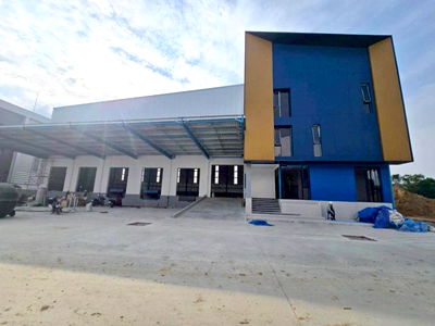 เช่าโรงงาน นิคมปิ่นทอง : ให้เช่าโรงงาน/โกดัง ผังสีม่วง ใกล้เครือสหพัฒน์ ใกล้ท่าเรือแหลมฉบัง