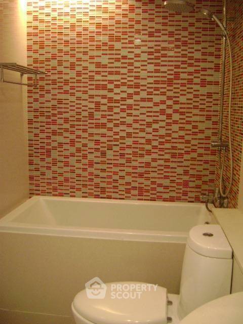 picture 1-BR Condo at Le Nice Ekkamai Condominium near BTS Ekkamai (ID 2391821) - 8/9