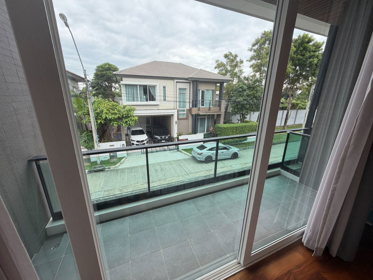 picture 2 Floors Detached House Casa Legend (Kaset-Nawamin), Soi Ram Inthra 14, Bangkok – Prime Location, Move-in Ready, Near Pink Line BTS - 17/30