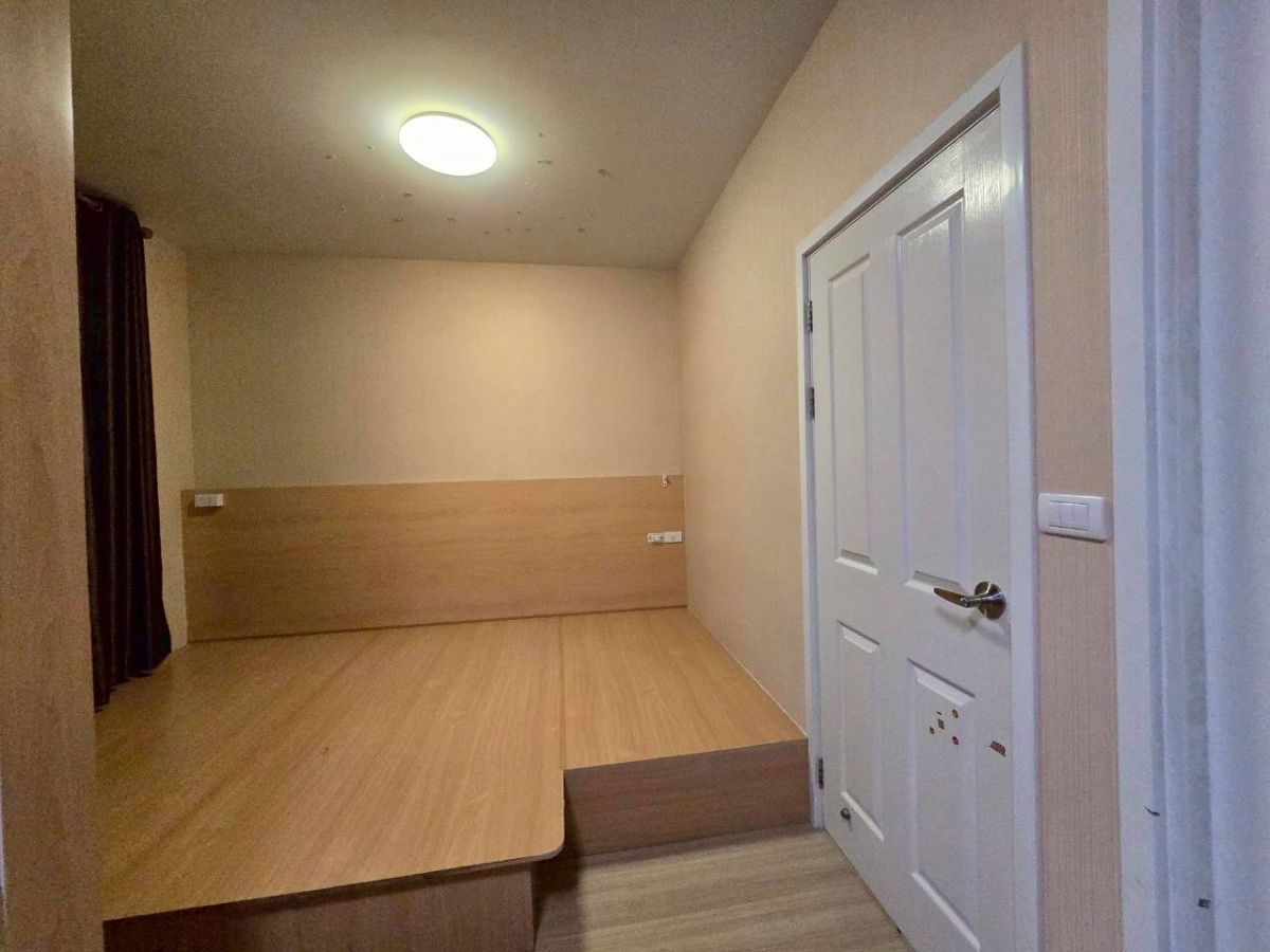 รูป ขายบ้านแฝด โครงการ เดอะวิลเลจ บางนา-วงแหวน 3 กม 10 หลังมุม - รูปที่ 10/17