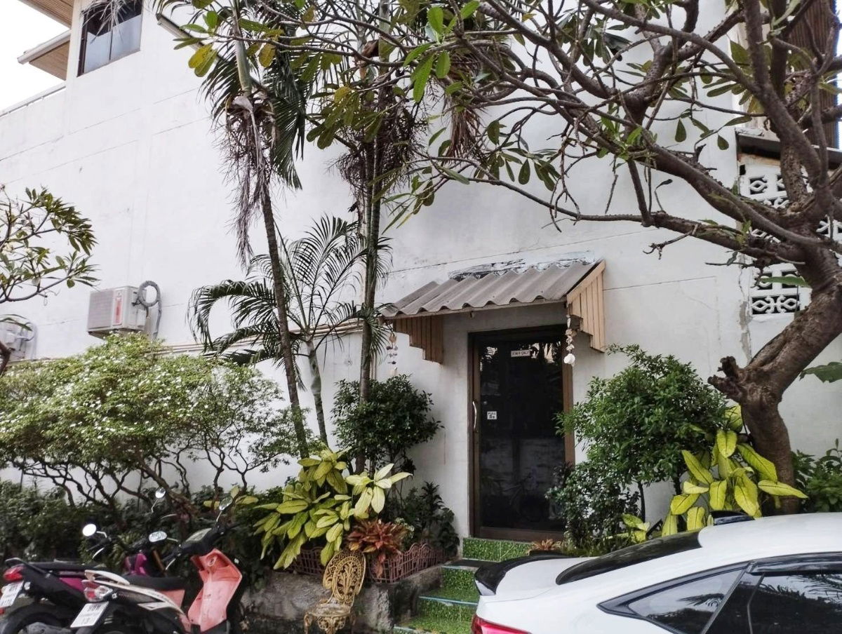 รูป 🏢 Home Office 4 ชั้น ทำเลศรีนครินทร์ – ใกล้ BTS สวนหลวง ร.9 | พร้อมอยู่ ✨ - รูปที่ 2/9