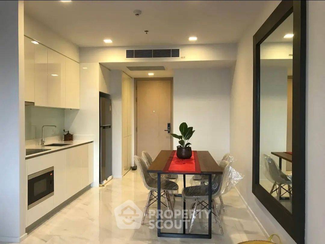 รูป คอนโด 2-ห้องนอน ที่ ไฮด์ สุขุมวิท11 ใกล้ BTS นานา (ID 2416917) - รูปที่ 3/11