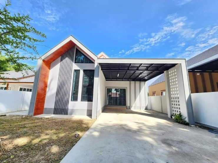 รูป ปล่อยเช่าบ้านใหม่หลังใหญ่ที่ดินกว้างโซนสารภี - หลังเทศบาลขัวมุง ทำเลเยี่ยมบรรยากาศเงียบสงบ ไม่วุ่นวาย ใกล้ถนนใหญ่ หน้าปากซอยมี7-11,ร้านขายของชำ - รูปที่ 3/20