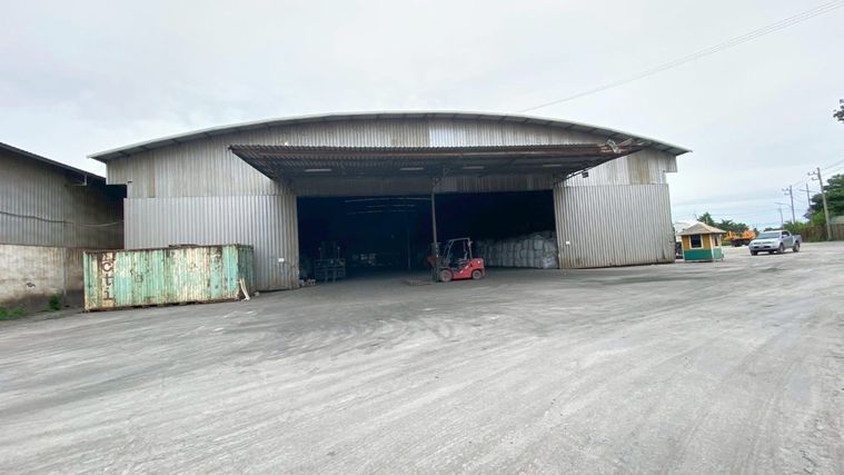 ให้เช่าโกดังเก็บสินค้า ใกล้ถนนสุขุมวิท ท่าเรือ แหลมฉบัง ศรีราชา