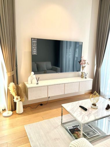 🟨🟦🟦28 Chidlom [FOR RENT]🟦🟦🟨