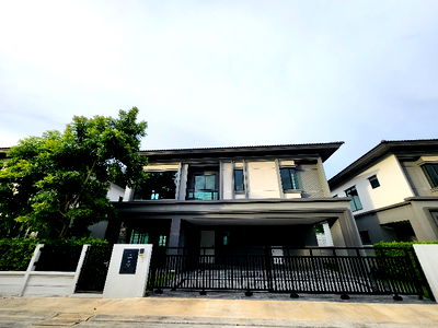 บ้านเดี่ยว ถนนบางกรวย-ไทรน้อย : บ้านเดี่ยวติดถนนใหญ่​ 3ที่จอดรถ​