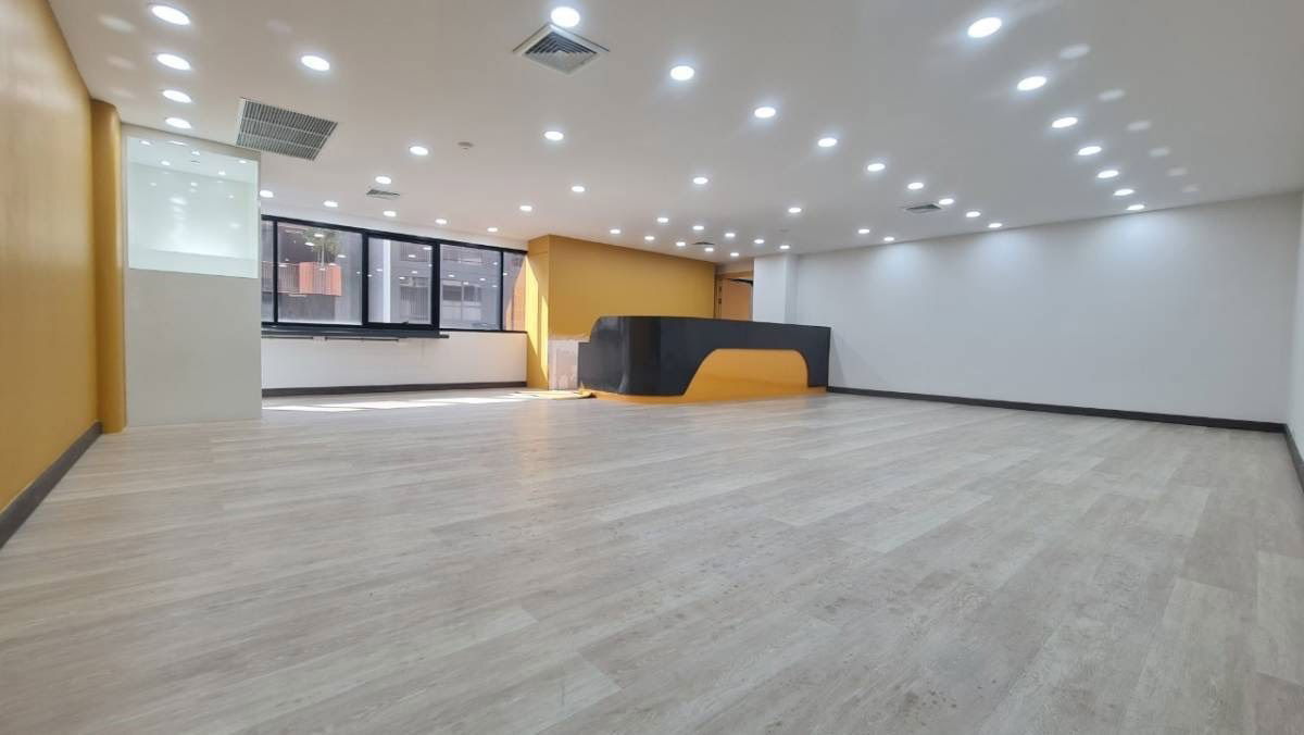 picture ✨ Office Space for Rent – Permpoom Building, Fully Furnished Units✨ 📍 Excellent Location: Located in Sukhumvit 87 - 7/11