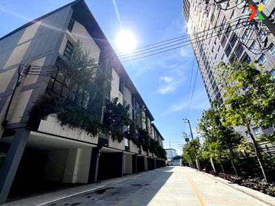 Home office for sale Samut Prakarn : Office for sale, home office, 4.5 floors, corner building, The Mixx, Phraeksa, near BTS Phraeksa, only 850 m. CX-136673 ✅ Live chat with us ADD LINE @connexproperty ✅ 