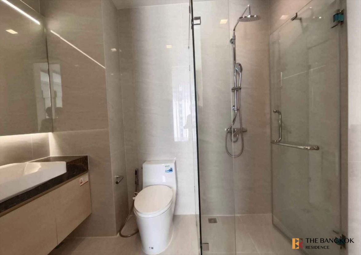 picture Brand-new Unit! Noble State 39 💖 Convenient access, high-floor views 🏙️ Just steps from BTS Phrom Phong - 12/13