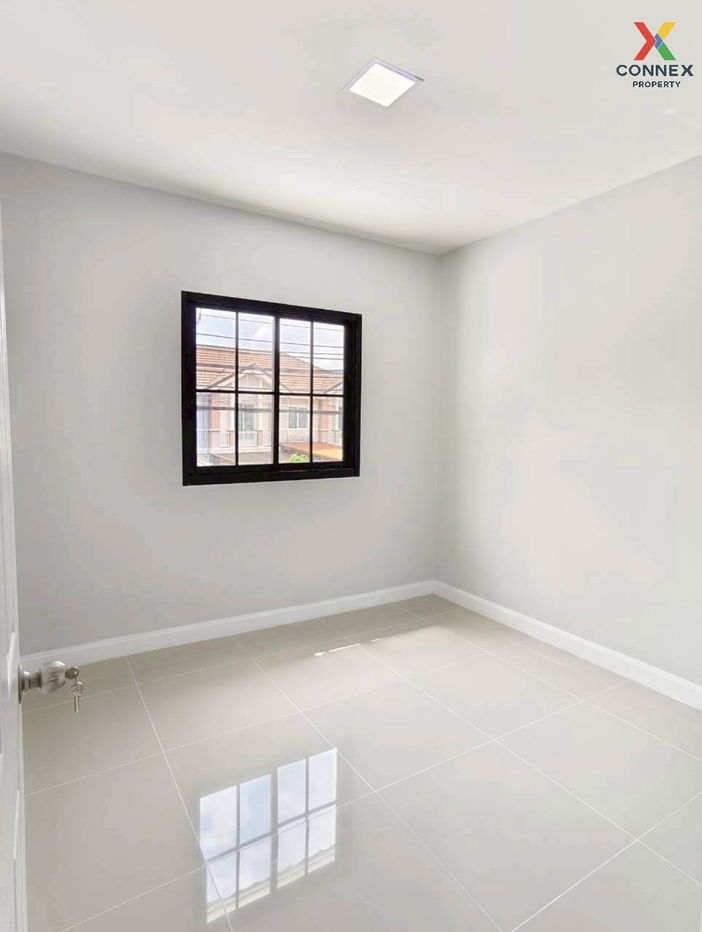 picture For Sale Townhouse/Townhome , Pruksa Ville 28 Wongwaen - Rattanathibet , newly renovated , MRT-Talad Bang Yai , Sao Thong Hin , Bang Yai , Nonthaburi , CX-136916 ✅ Live chat with us ADD LINE @connexproperty ✅ - 10/12