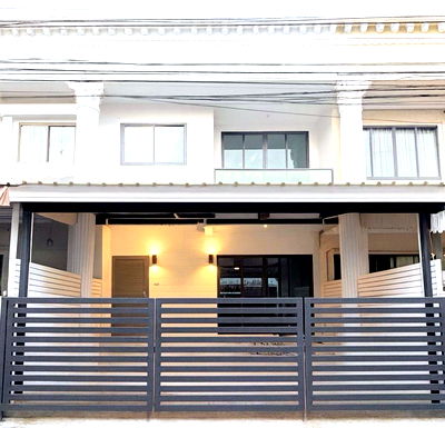 Houses for sale Bangkok : LTH13561 – House for Sale | Punnawithi 48 | 130 sqm | 3 Beds 2 Baths | 4.25 MB | Near BTS Punnawithi 