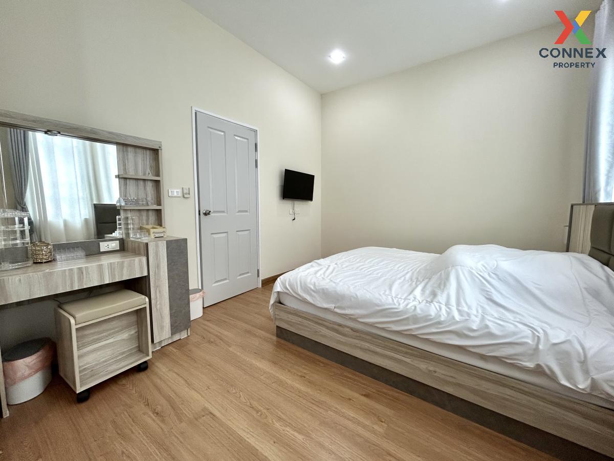 picture For Sale Townhouse/Townhome , Golden Neo Chachoengsao - Ban Pho , Bang Krut , Ban Pho , Chachoengsao , CX-133866 ✅ Live chat with us ADD LINE @connexproperty ✅ - 8/12