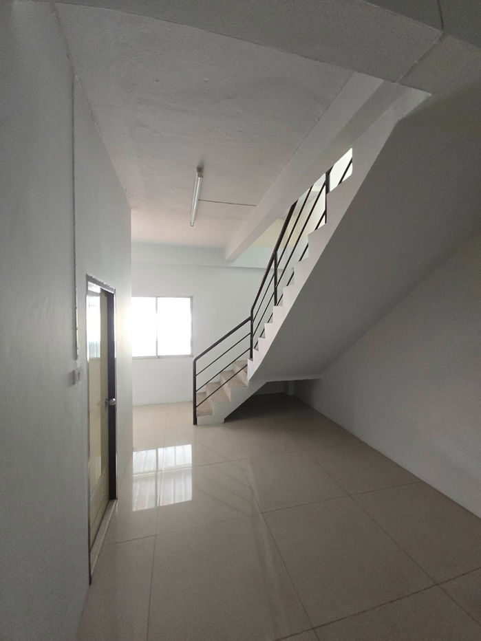 รูป อาคารพาณิชย์4.5ชั้น ติดถนนใหญ่เส้นสุขุมวิทย่านบางปู ,ขนาด40.2 ตร.วา พื้นที่ใช้สอย576 ตร.ม - รูปที่ 15/15