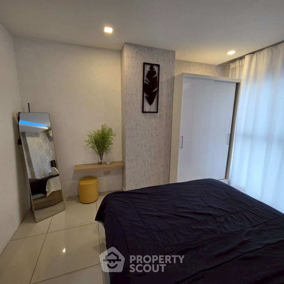 picture 1-BR Condo at Siam Oriental Plaza close to Phratamnak (ID 2167958) - 8/20