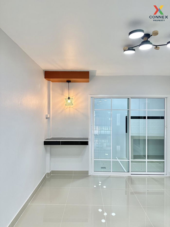 picture For Sale Townhouse/Townhome , Baan Rattanathani , newly renovated , Bang Rak Phatthana , Bang Bua Thong , Nonthaburi , CX-136749 ✅ Live chat with us ADD LINE @connexproperty ✅ - 9/12