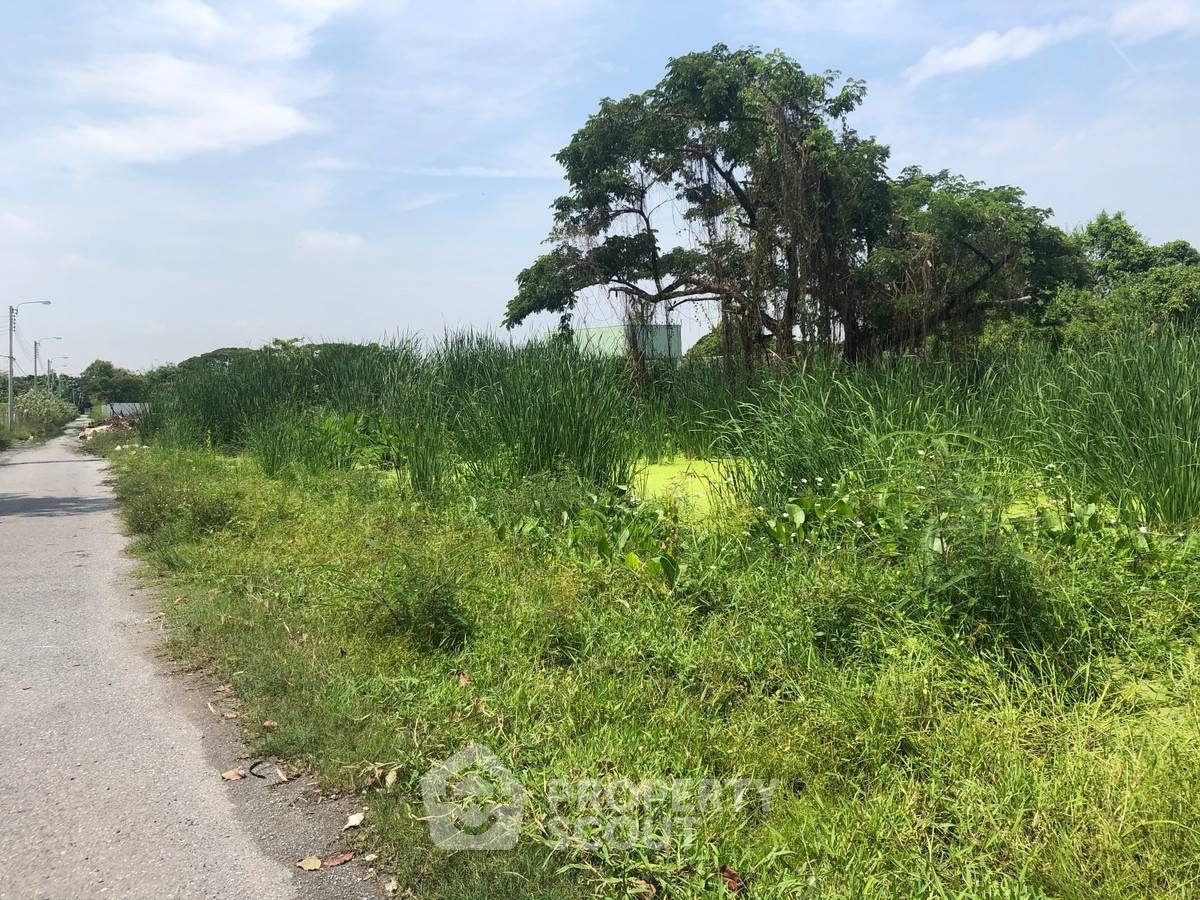 picture 1,432 m² Land for Rent close to Krungthep Kreetha (ID 2407084) - 2/5