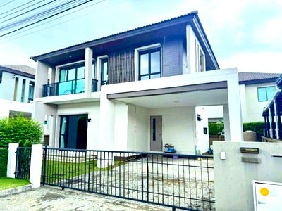 Houses for rent Hathai Rat Road : CJ Hathairat39 2.1km. 2-story detached house for rent 55s.wa. 225sq.m. The Legacy Golf Club 3 km. 70