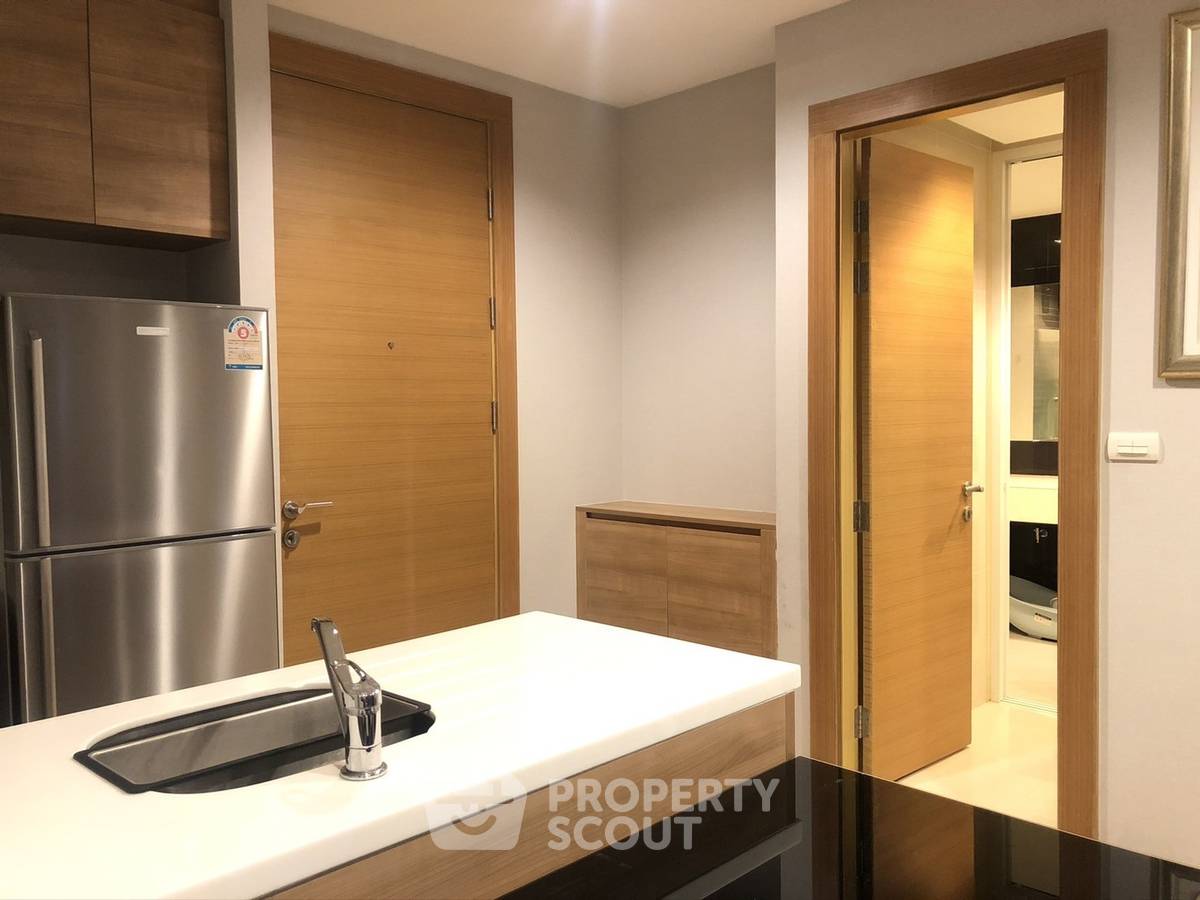 picture 1-BR Condo at Rhythm Ratchada-Huaikwang near MRT Huai Khwang (ID 637243) - 2/11