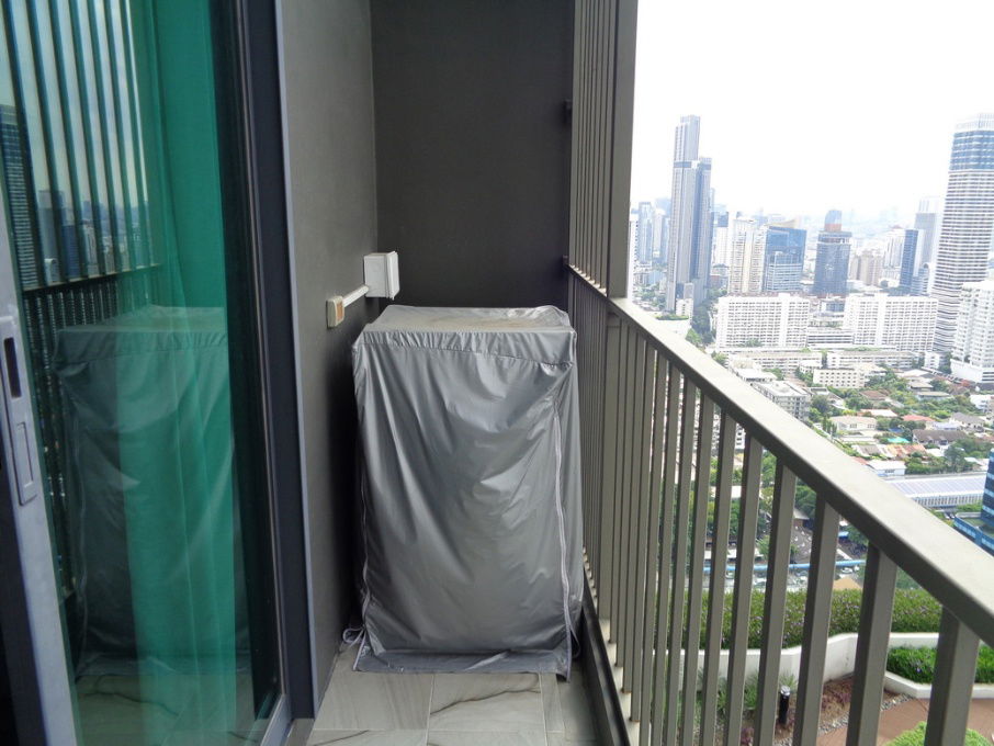 รูป 🚩 ขายขาดทุน คอนโด ซี เอกมัย ชั้น 42 ห้องสวย สไตล์ลอฟท์ 2 ชั้น พื้นที่ใช้สอย 44 ตารางเมตร - รูปที่ 19/65