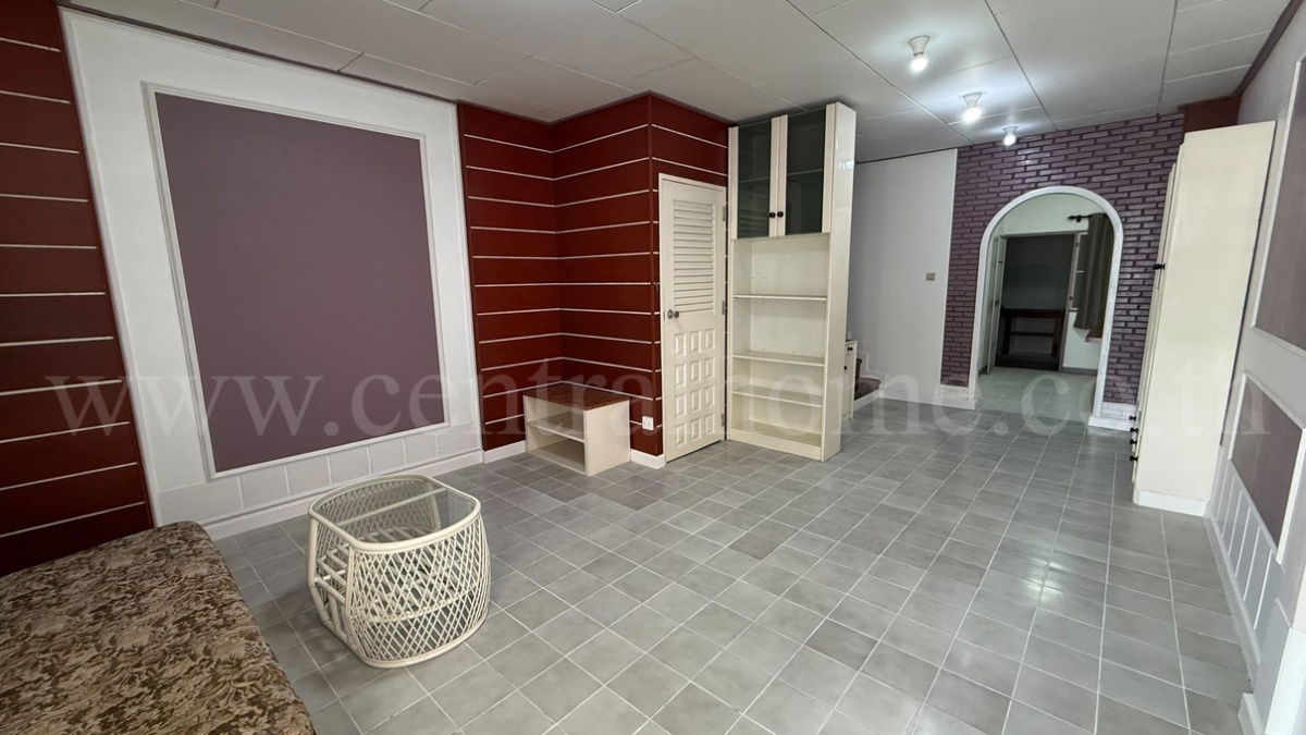 รูป ทาวน์เฮ้าส์ 2 ชั้น ลาดพร้าว 101 ใกล้ MRT สถานีลาดพร้าว 101 พร้อมอยู่ - รูปที่ 4/19