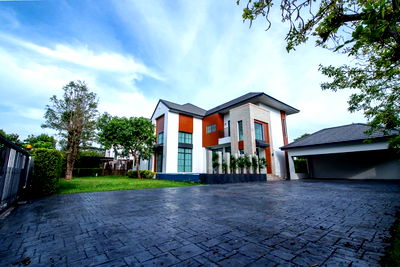 Houses for sale Pratunam Khonkaen : Single House for Sale – Jetiya Private Pool Villa Residence, Mueang Kao Subdistrict, Khon Kaen