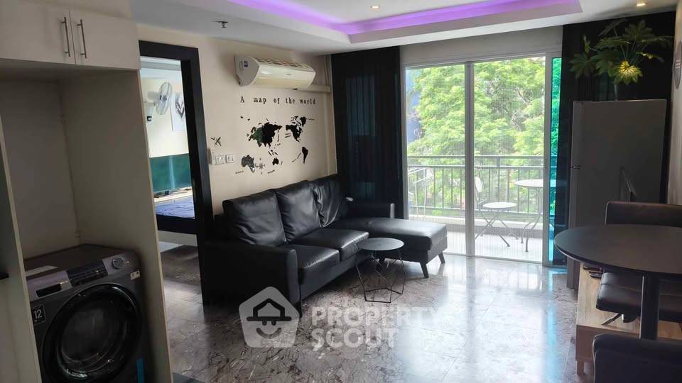 picture 1-BR Condo at Avenue Residence Condominiums close to Pattaya South (ID 2158766) - 1/16