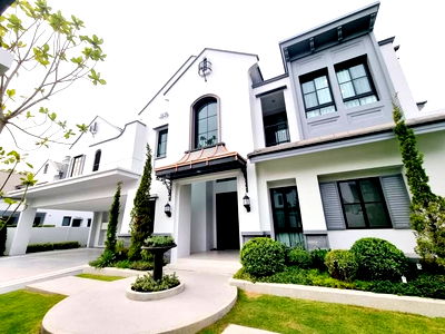 Houses for rent Srinakarin-Romklao Road : Nantawan Rama9 - Krungthepkreeta for rent 5bedroom 550,000 Baht | Contact 085-546-9559